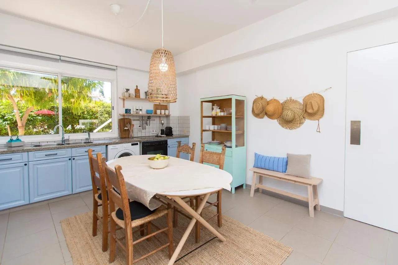 Ayia Napa Villa Danae 0*, Ayia Napa